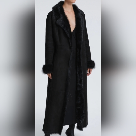 Luxurious Black Shearling Long Coat XS DKNY